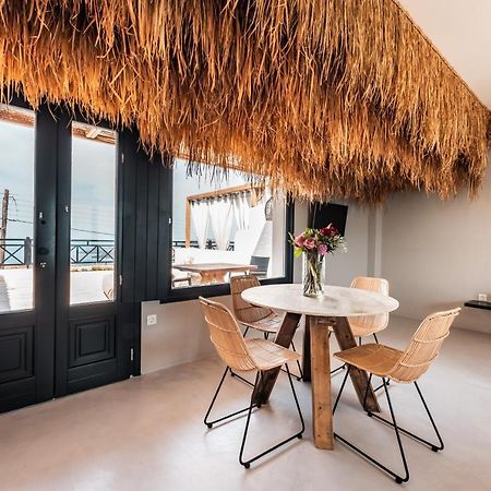 Ifestau.4 Suites Fira  Bagian luar foto